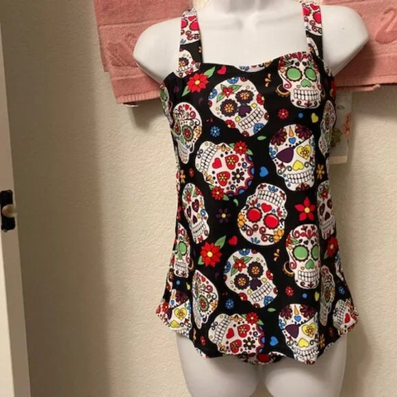 SUGAR SKULL Black Skulls & Flowers DAY OF DEAD Full Coverage TANKINI Swimsuit S - Picture 2 of 11